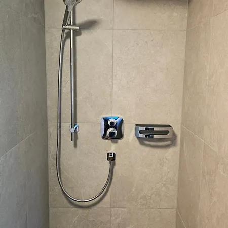 アパート Morgensonne レオガング